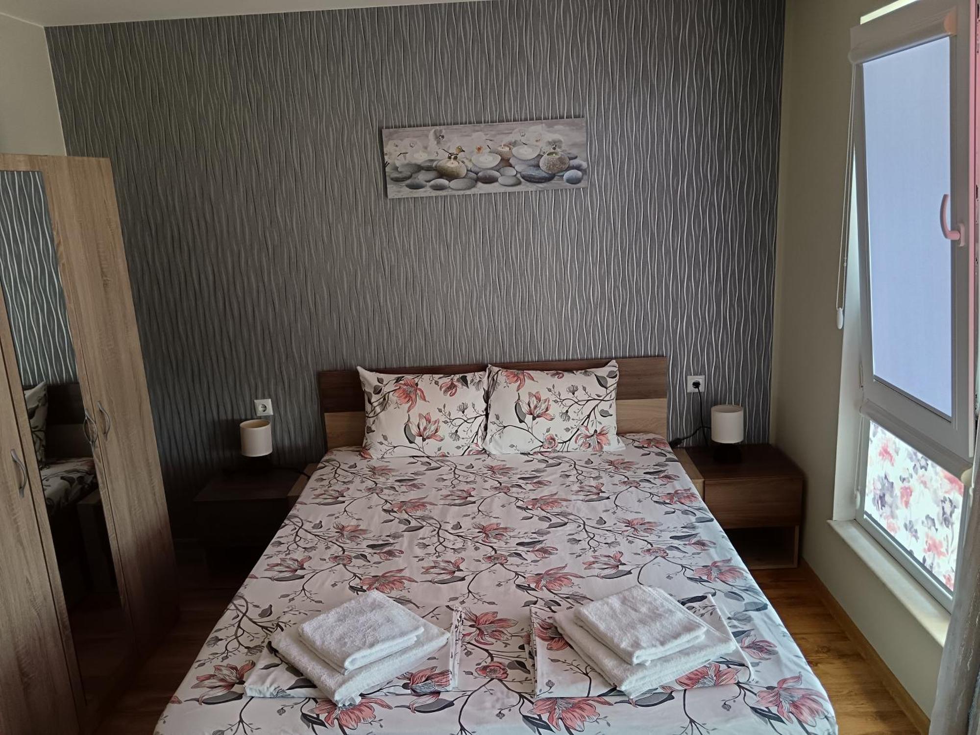 Byala-Apartment-Valmira Byala  Eksteriør billede